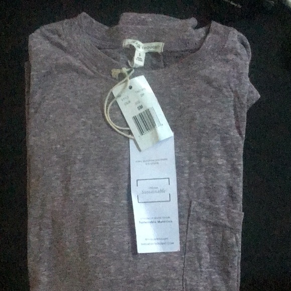 Threads for thought long sleeved - Picture 2 of 2